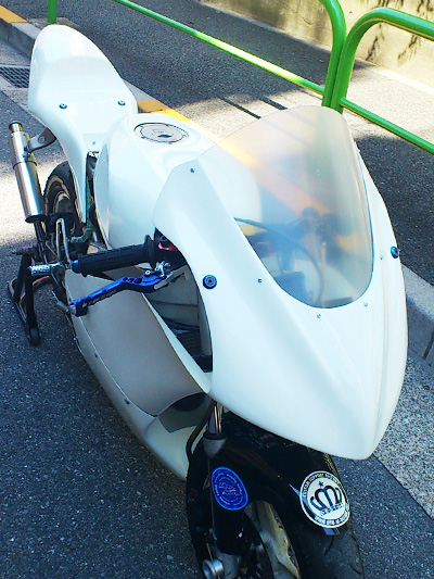 M-DESIGN製 NSR50/mini用 新作カウルのフィッティング: 管理人の